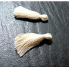 Mini pompons breloque passementière Ivoire environ 30mm