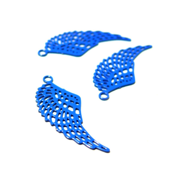 Estampes pendentif  filigrane petite plume Bleu Roi 9 par 22mm