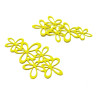 Estampes pendentif filigrane Grappe de Fleurs Jaune 35 par 16mm