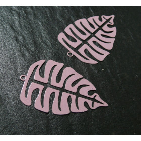 AE114965 Lot 2 Estampes pendentif Grande Feuille Montserrat Rose Pale de 43mm