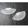 Estampes pendentif filigrane Eventail Flamenco Blanc 22 par 39mm