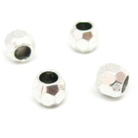 PS110138579 PAX 25 perles intercalaires a facettes 8mm Trou 4,2mm  métal couleur Argent Antique