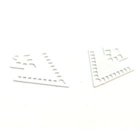 AE1110451 Lot 4 Estampes pendentif Geometrique Double Triangle Petit Modèle 20 par 17mm Blanc