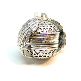 PS110148780  PAX 1 Pendentif  Cage porte-photos avec ailes cuivre couleur Argent Antique