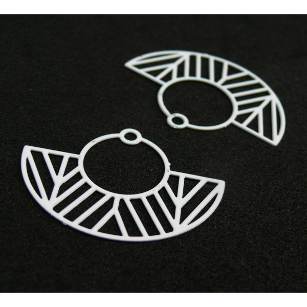 Estampes pendentif filigrane demi cercle Art  Deco Blanc 23 par 30mm