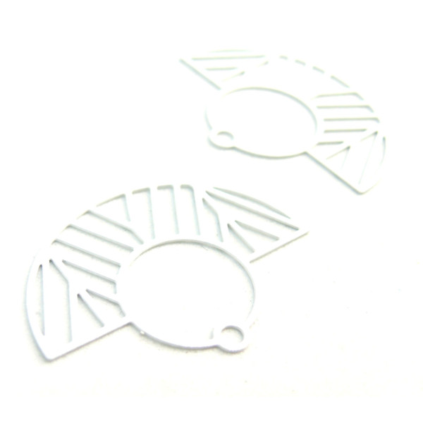 Estampes pendentif filigrane demi cercle Art  Deco Blanc 23 par 30mm