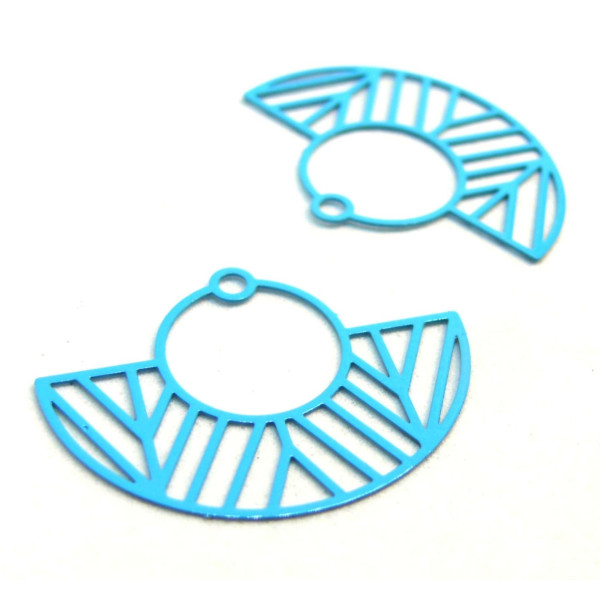 Estampes pendentif filigrane demi cercle Art  Deco Bleu Turquoise 23 par 30mm