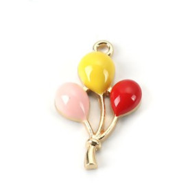 PS110208265 PAX 4 pendentifs breloque Coquillage CauriBlanc style Emaille résine sur metal Dore