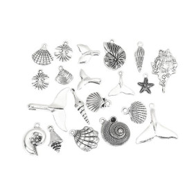 S11207652 PAX 9 pendentifs thème Océan,Coquillage, etoile, crabe métal couleur Argent Antique