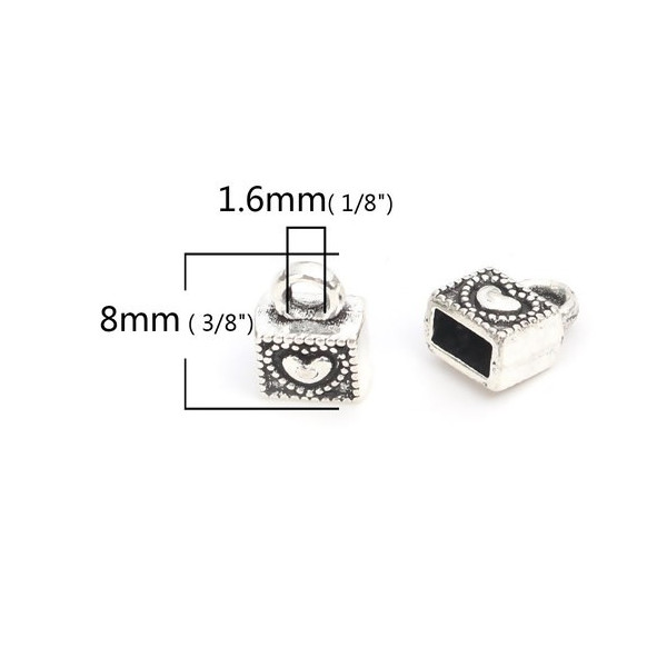 Embouts rectangle et coeur , coupelles pour cordon lanieres métal couleur Argent Antique