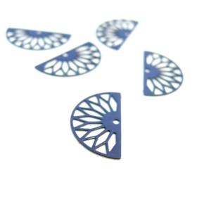 Estampes pendentif filigrane demi cercle  Eventail  Bleu Petrole 10 par 19mm