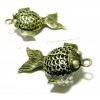1 pendentif gros poisson 3D Carpe Koi OB148136 métal couleur Bronze
