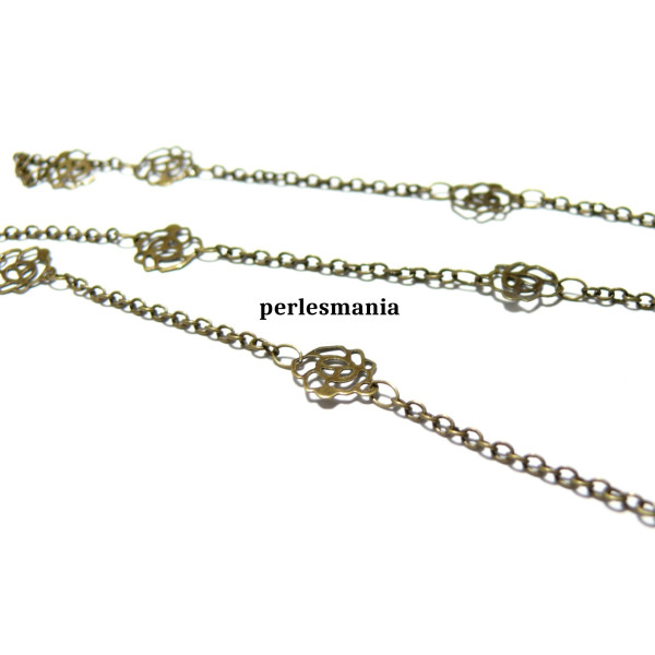 Apprêt pour bijoux: 1m Bronze chaine dentelle fleur  ref 595 