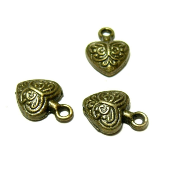 pendentifs mignons petits coeurs métal couleur bronze