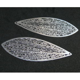 AE113580 Lot de 2 Estampes pendentif filigrane Feuille 70mm métal couleur Argent Vif