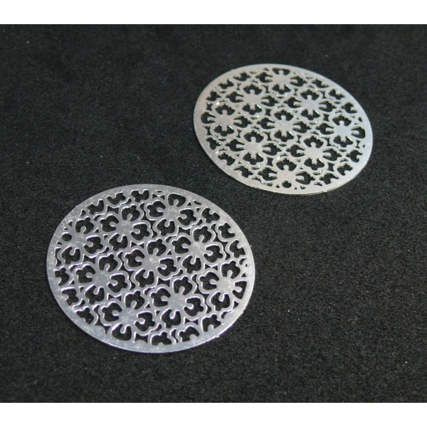 AE114258 Lot de 4 Estampes pendentif filigrane Mandala 30mm métal couleur Argent Vif