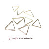 Pendentifs Connecteurs Triangle metal couleur Or 25 par 30mm