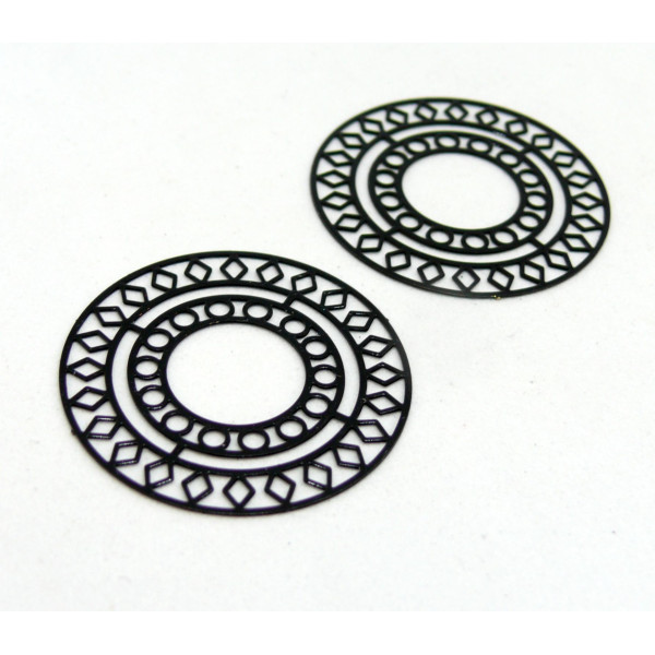 AE115421 Lot de 4 Estampes pendentif filigrane Mandala 30mm métal couleur Noir