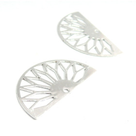 Estampes pendentif filigrane demi cercle Eventail GM 16 par 30 mm Coloris Argent