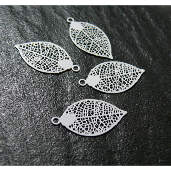 Estampes pendentif filigrane Feuille 19 mm Blanc