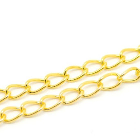 Chaine Maille 8 par 5 mm, metal couleur Doré