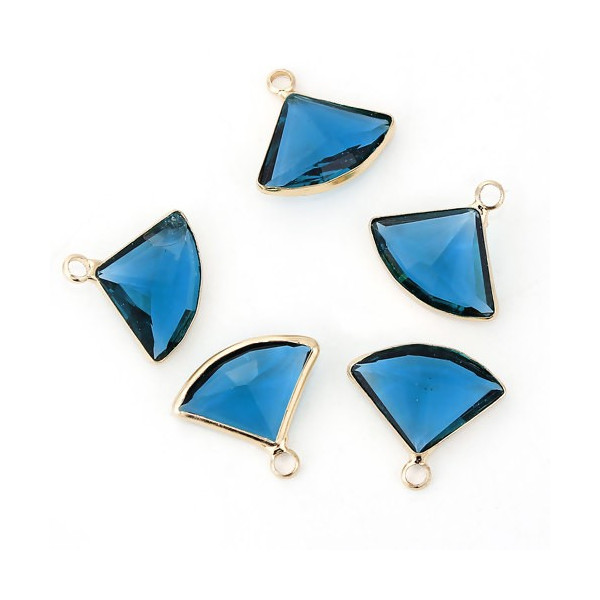 PS110100862 PAX 2 pendentifs Eventail  Verre Bleu Canard 19 mm cuivre coloris Doré