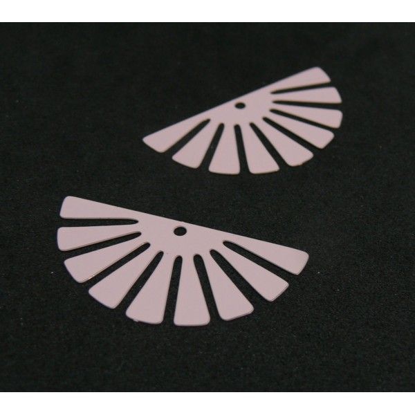 AE11588 Lot de 4 Estampes pendentif filigrane demi Soleil Eventail Rose Pale 18 par 35 mm