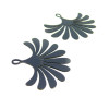 AE115854 Lot de 2 Estampes pendentif filigrane Eventail Gris Bleu 29 par 35 mm