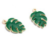sequins émaillés Feuille Montserrat 13mm Vert sur une base en cuivre doré