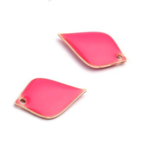 Sequins émaillés Pétaline, losange arrondi 18 par 12mm Rose Flashy