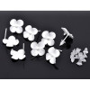 Supports de Boucle d'oreille clou Fleur cuivre coloris ARGENT VIF avec attache