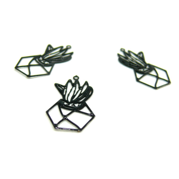 Estampes pendentif filigrane Aloe en Pot Graphique 13 par 23mm Coloris Noir