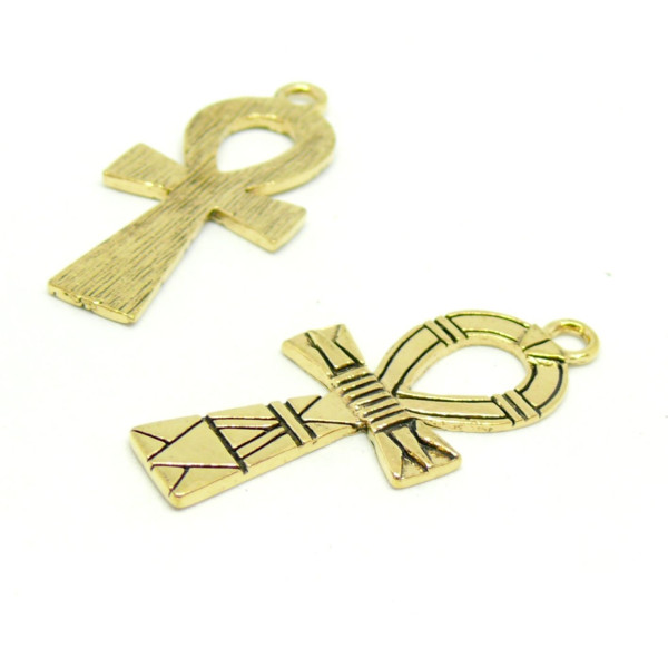 Pendentif Croix Egyptienne Ankh 41mm Metal couleur Or Antique