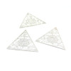 Estampes pendentif connecteur filigrane Triangle 28mm coloris Argent Vif