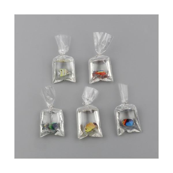Pendentifs Poisson Aquarium dans sachet 50mm avec attache coloris Argent