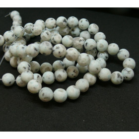 H11Q462 1 fil d'environ 47 perles 8mm Jaspe Kiwi effet GIVRE coloris 17