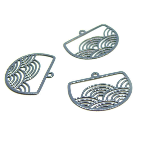 Estampes - pendentif filigrane Geométrique - Vague - Japonisant  22 par 18mm - métal coloris Gris