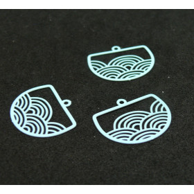 AE1112364 Lot de 4 Estampes - pendentif filigrane Geométrique - Vague - Japonisant  22 par 18mm - coloris Bleu Turquoise