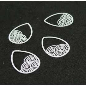 Estampes - pendentif filigrane Goutte - Vague - Japonisant  20 par 15mm - coloris Blancc