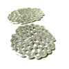 Pendentifs Charms Racine de lotus, fleur  31 mm, métal coloris Argent Platine