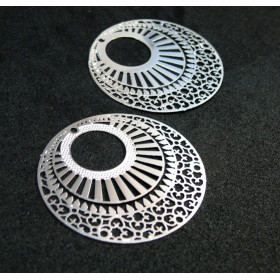 AE113654 Lot de 2 Estampes pendentif filigrane 38mm métal couleur Argent Vif