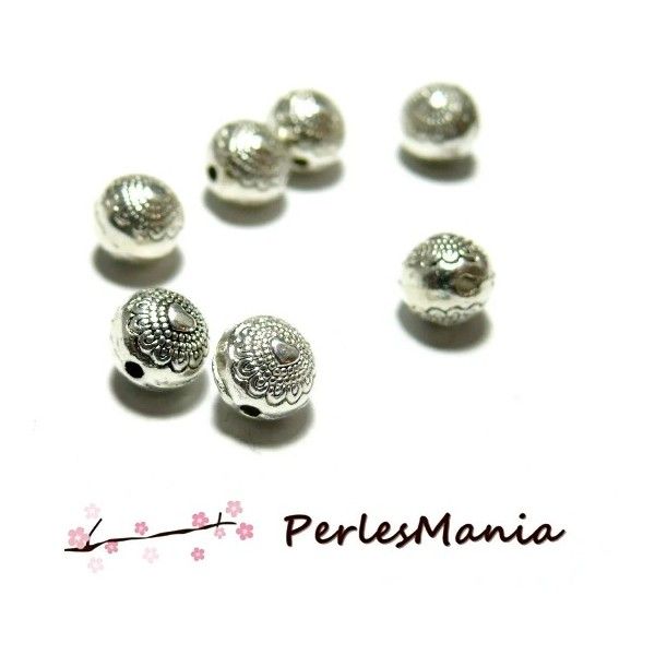 REF 183 PAX 10 perles intercalaires Rondes avec coeurs 8mm, métal coloris Argent Antique