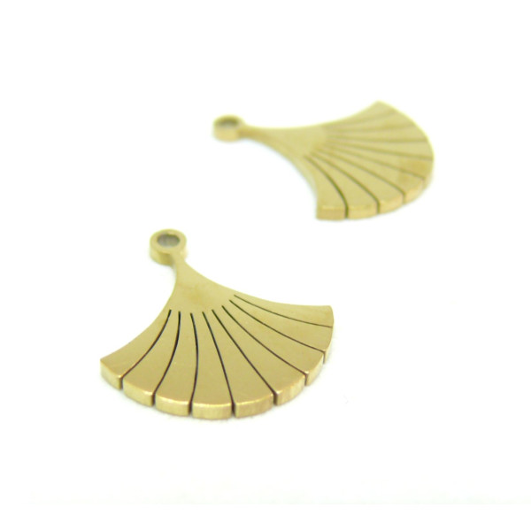 Pendentifs,  Forme Éventail 17 mm Acier Inoxydable couleur Doré