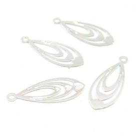 AE117308 PAX 4 Estampes, pendentif,  filigrane, triple Goutte 19 mm, coloris Argent Vif