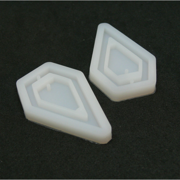 S11753968 PAX 2 Moules en silicone, pendentif Forme Diamant  42 par 27 mm utilisation FIMO RESINE