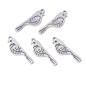 HN091110 PAX 2 Pendentifs Oiseaux finement ciselés 21 mm Acier Inoxydable couleur Argent