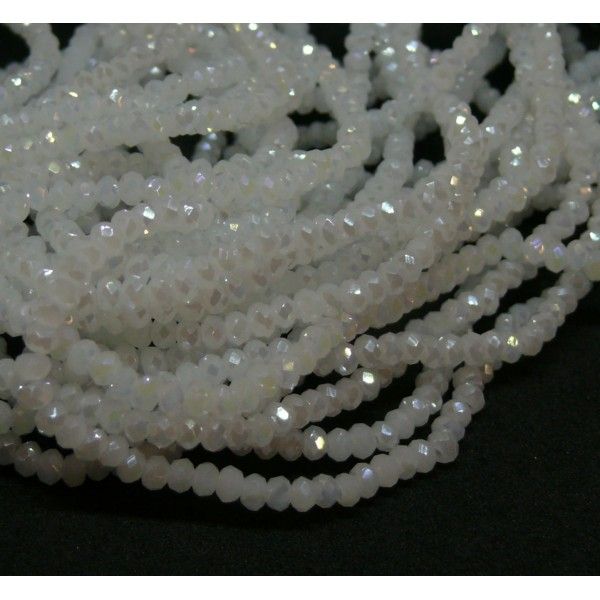 fil d'environ 190 perles Rondelles à facettes en verre  3 par 2mm Irisé coloris 36