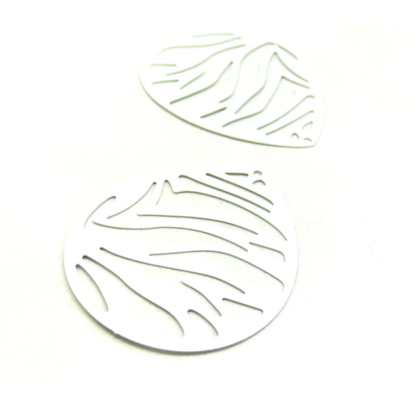 AE116790 – Lot de 1 ou 2 Estampes Pendentifs Goutte Zébrée 45mm – Laiton Blanc