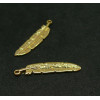 PS11757732 – Lot de 1 ou 2 Pendentifs Plumes 26mm – Cuivre Plaqué Or 18KT
