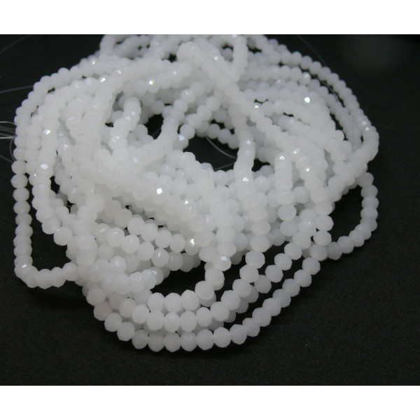 Perles à Facettes Rondelles Verre 4.5x3.5mm Blanc Laiteux D05